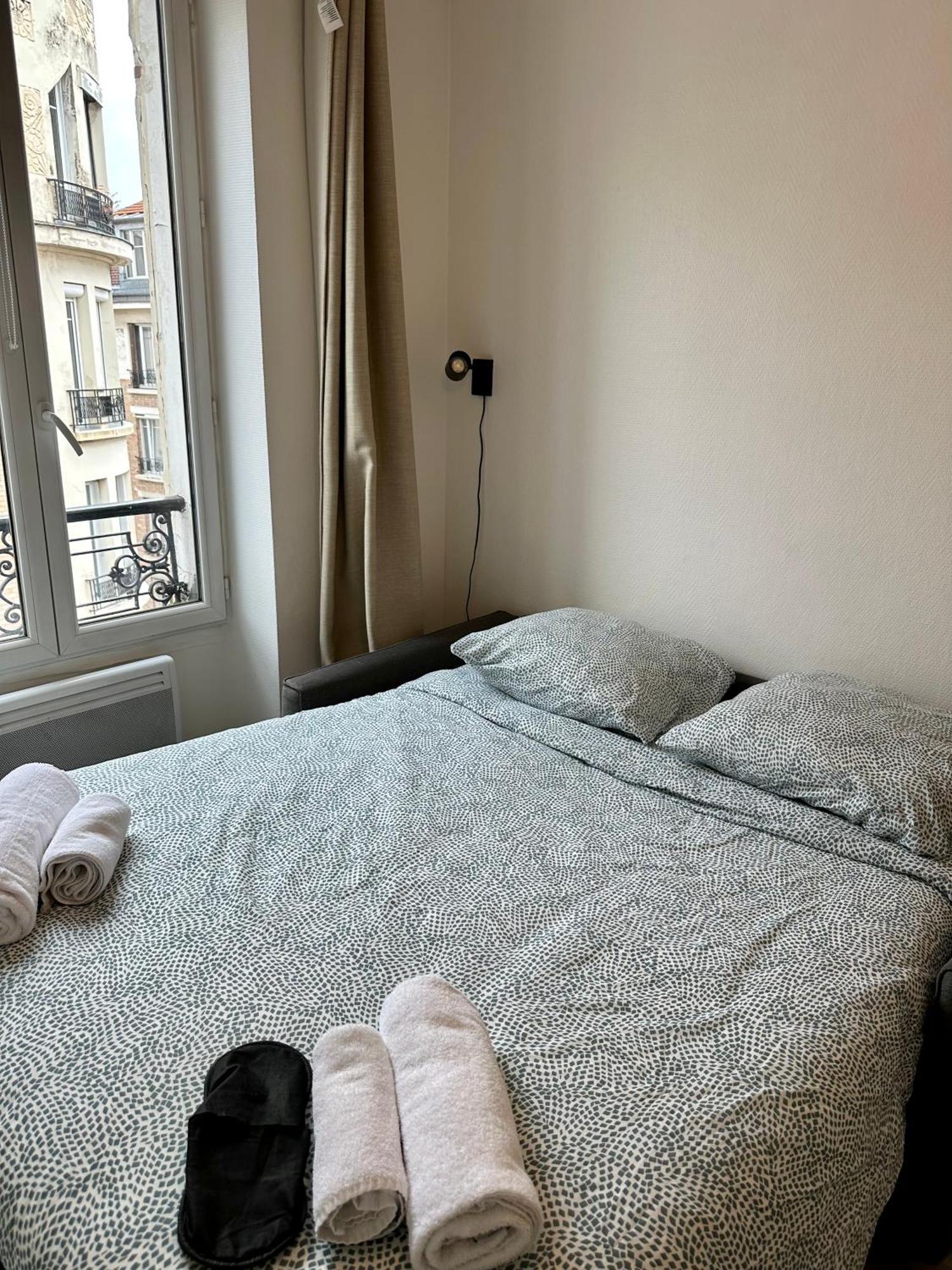 Apartmán Moderne Et Lumineux Asnières Exteriér fotografie